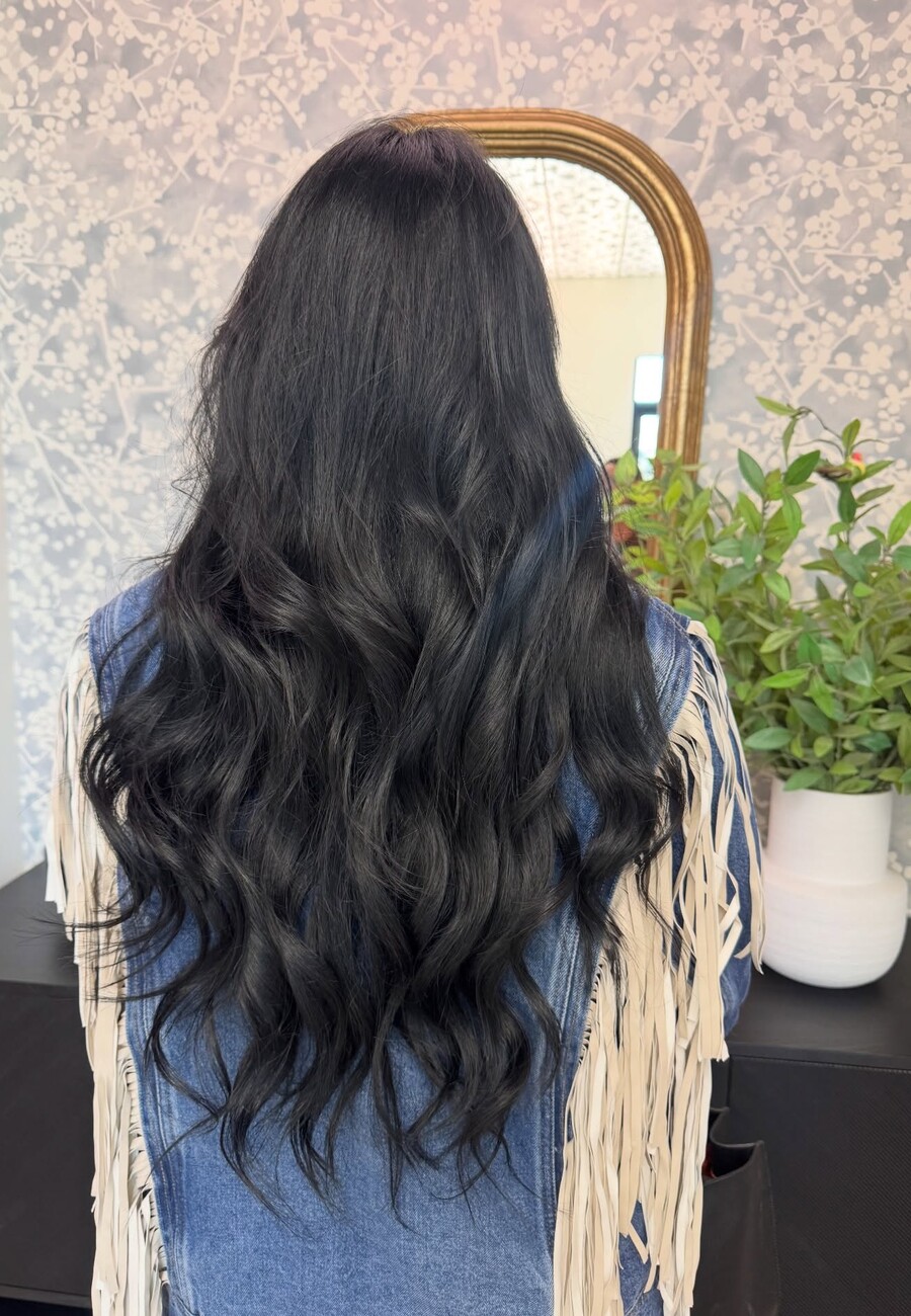 Long black hair with a deep soft wave