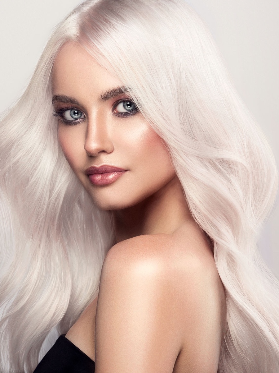 Icy platinum blonde worn long and waved